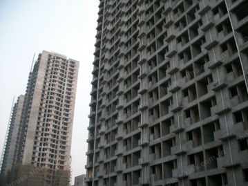 領(lǐng)峰圖片 鄭州房產(chǎn)市場的視覺名片與房地產(chǎn)開發(fā)新趨勢